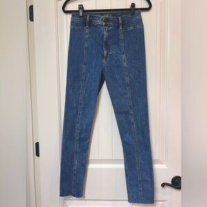 ABERCROMBIE & FITCH ultra hi rise super skinny ankle jeans, medium wash, size 28